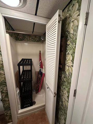 1 S Griffith Street, New Buffalo, MI 49117