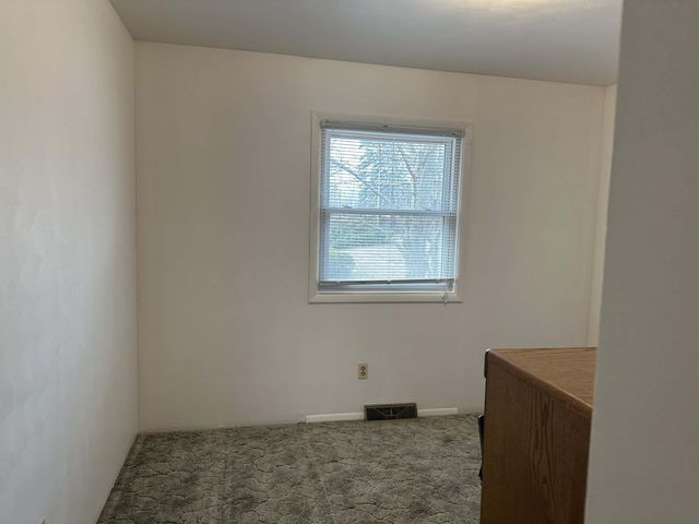 1 S Griffith Street, New Buffalo, MI 49117