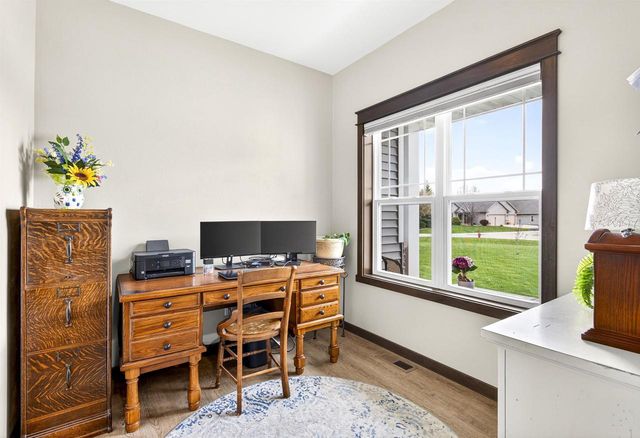 N8040 PADDOCK COURT, Sherwood, WI 54169