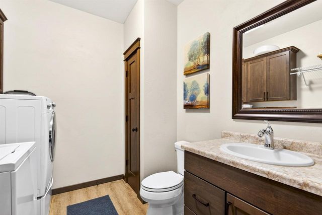 N8040 PADDOCK COURT, Sherwood, WI 54169