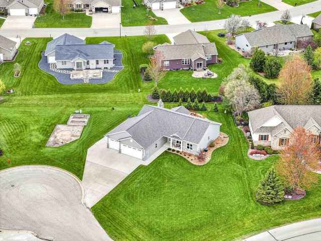 N8040 PADDOCK COURT, Sherwood, WI 54169