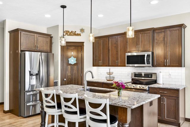 N8040 PADDOCK COURT, Sherwood, WI 54169