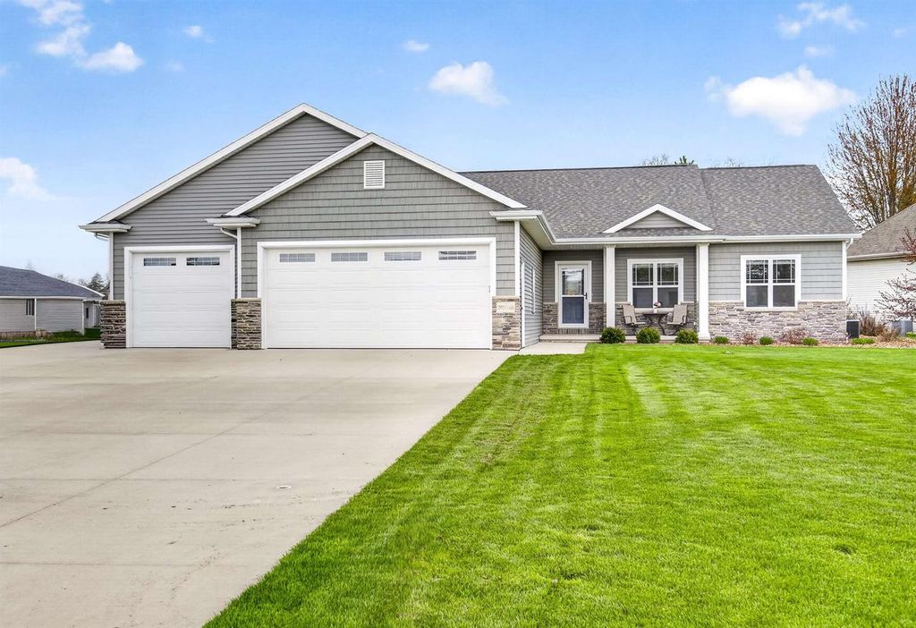 N8040 PADDOCK COURT, Sherwood, WI 54169