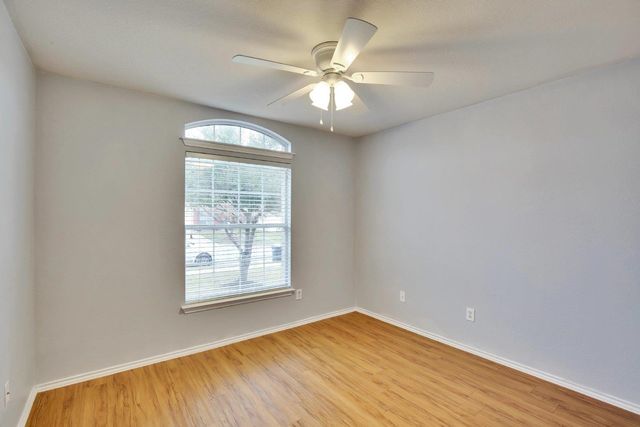 1002 Remington DR, Leander, TX 78641