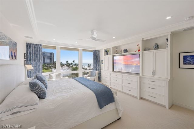 4051 Gulf Shore BLVD N 405, Naples, FL 34103