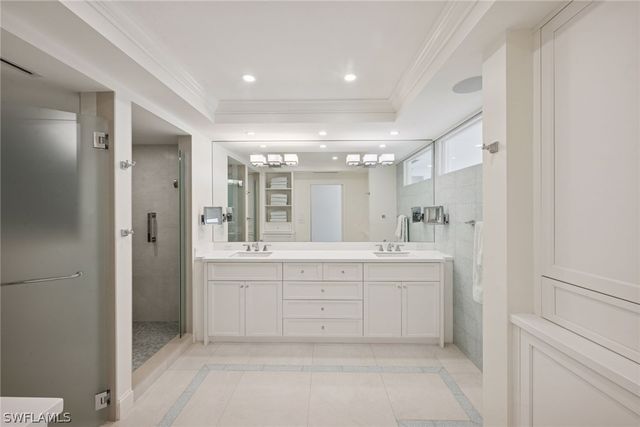 4051 Gulf Shore BLVD N 405, Naples, FL 34103