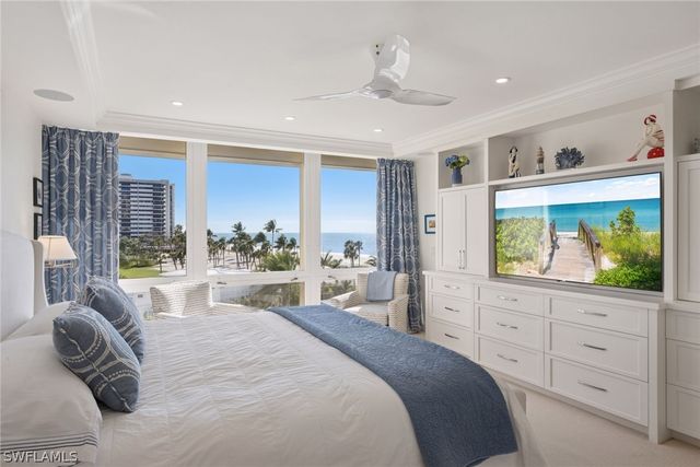 4051 Gulf Shore BLVD N 405, Naples, FL 34103