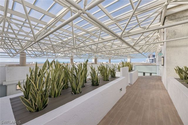 4051 Gulf Shore BLVD N 405, Naples, FL 34103