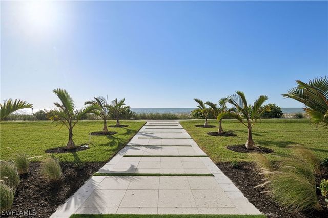 4051 Gulf Shore BLVD N 405, Naples, FL 34103