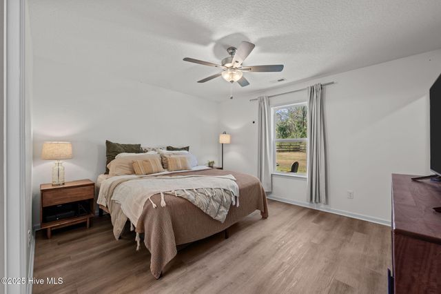 133 Buckskin Drive, Pollocksville, NC 28573