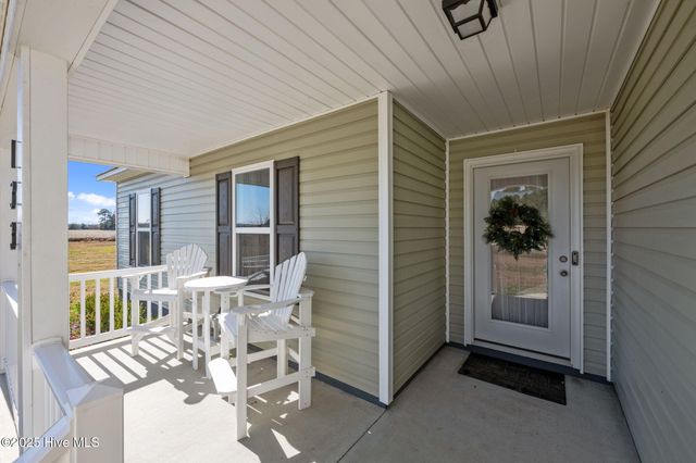 133 Buckskin Drive, Pollocksville, NC 28573