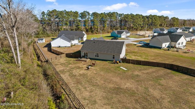 133 Buckskin Drive, Pollocksville, NC 28573