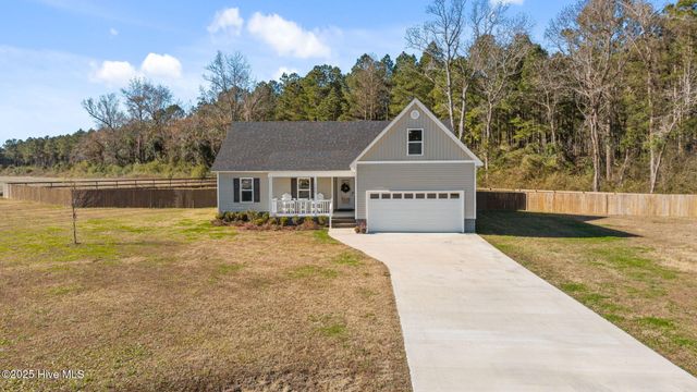 133 Buckskin Drive, Pollocksville, NC 28573