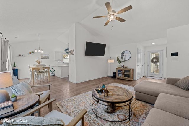 133 Buckskin Drive, Pollocksville, NC 28573