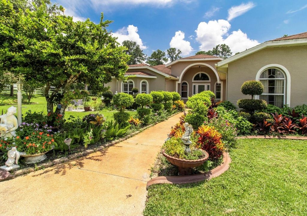 22106 GARMISCH WAY, Brooksville, FL 34601