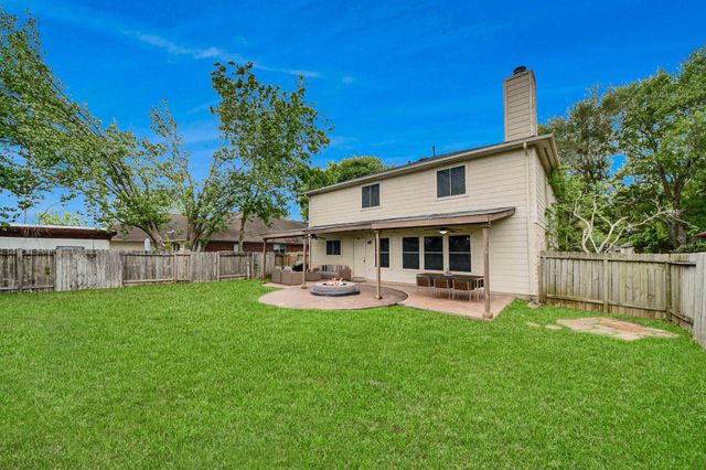 2514 Lake Dale Lane, Richmond, TX 77406