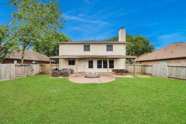 2514 Lake Dale Lane, Richmond, TX 77406