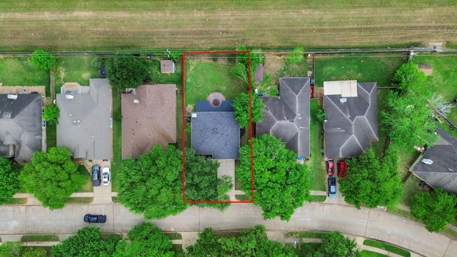 2514 Lake Dale Lane, Richmond, TX 77406