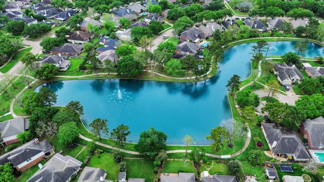 2514 Lake Dale Lane, Richmond, TX 77406