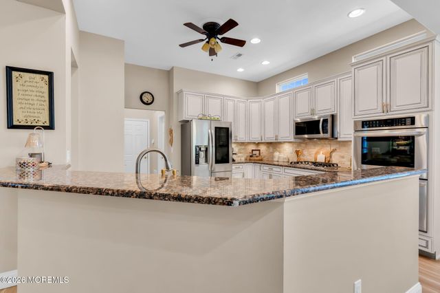 45 Crooked Stick Road, Jackson, NJ 08527