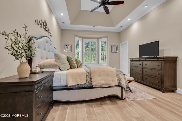 45 Crooked Stick Road, Jackson, NJ 08527