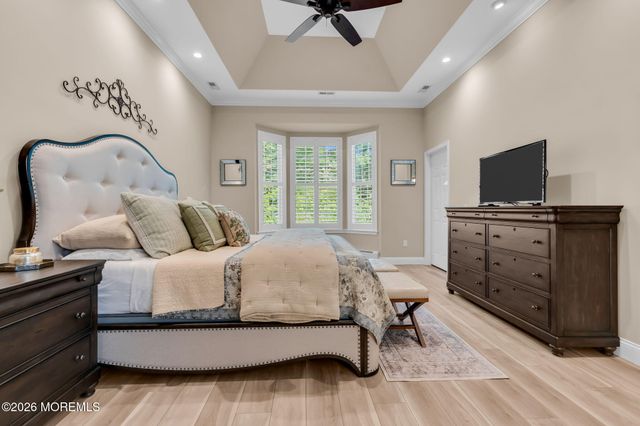 45 Crooked Stick Road, Jackson, NJ 08527