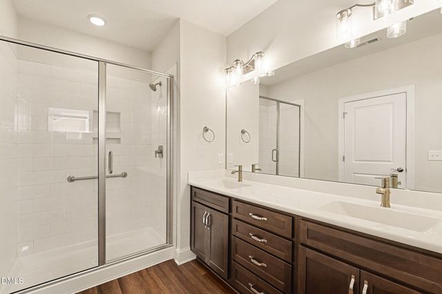 43 Davidson Street, Clayton, NC 27527