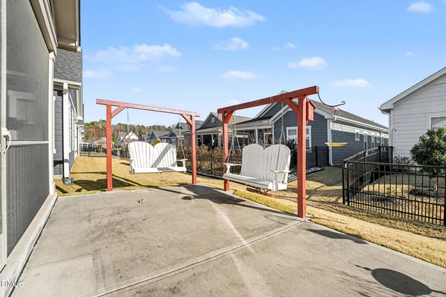 43 Davidson Street, Clayton, NC 27527