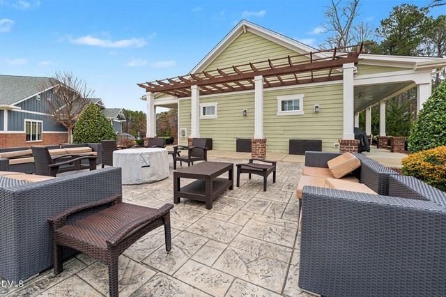 43 Davidson Street, Clayton, NC 27527