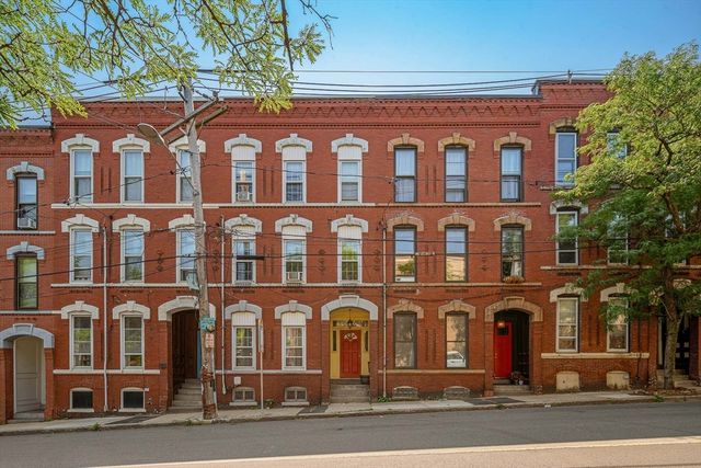 60 Beacon St 1, Chelsea, MA 02150