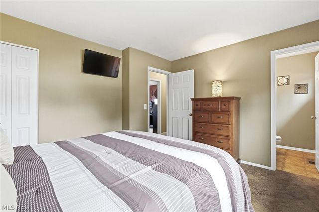 33909 Clark Drive, North Ridgeville, OH 44039