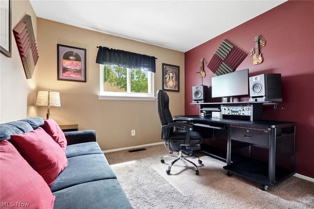 33909 Clark Drive, North Ridgeville, OH 44039