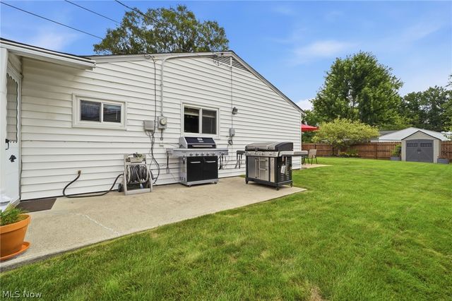33909 Clark Drive, North Ridgeville, OH 44039