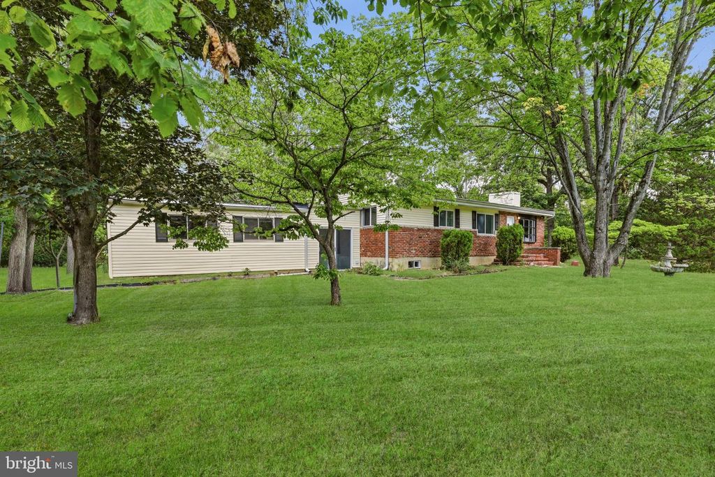 622 EDWARDS AVE, Chesilhurst, NJ 08089