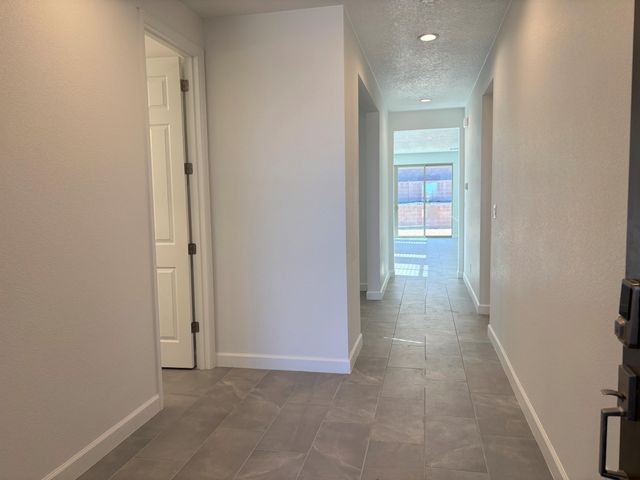 3169 Wolf Tail Loop NE, Rio Rancho, NM 87144