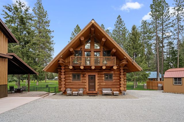 133 W Trappers Loop, Chewelah, WA 99109
