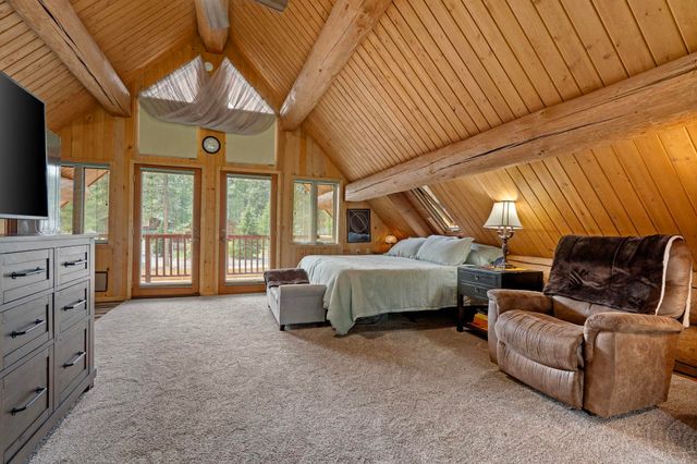 133 W Trappers Loop, Chewelah, WA 99109