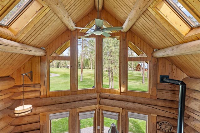 133 W Trappers Loop, Chewelah, WA 99109