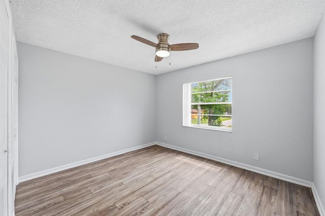 7541 NW 16th Street 1211, Plantation, FL 33313
