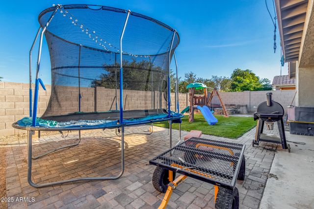 6323 S 34TH Drive, Phoenix, AZ 85041