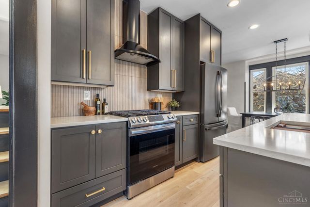 1565 Reid Avenue, Cincinnati, OH 45224