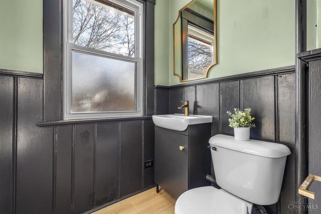 1565 Reid Avenue, Cincinnati, OH 45224