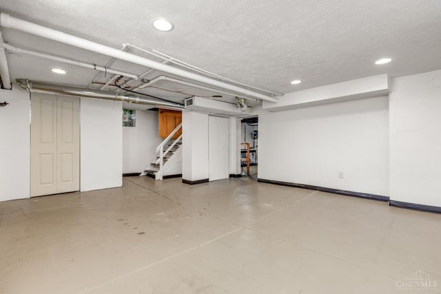 1565 Reid Avenue, Cincinnati, OH 45224