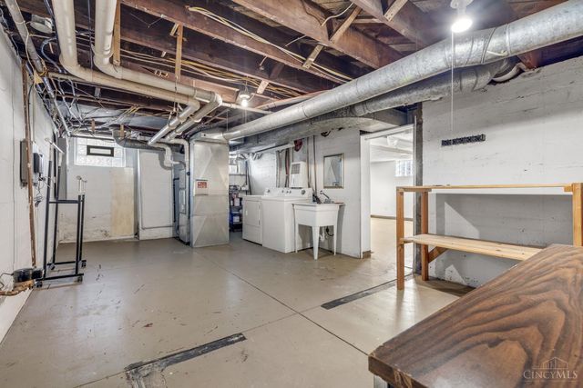 1565 Reid Avenue, Cincinnati, OH 45224