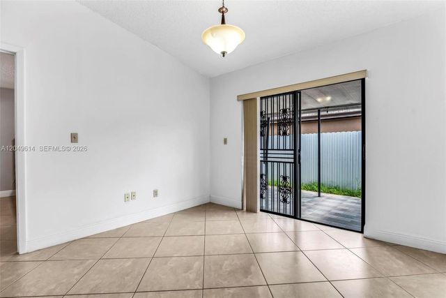 8871 NW 114th Street, Hialeah Gardens, FL 33018