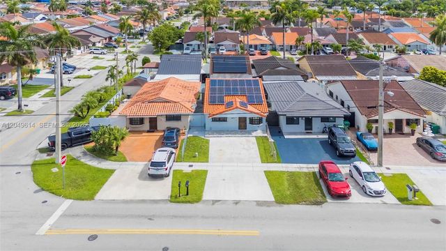 8871 NW 114th Street, Hialeah Gardens, FL 33018