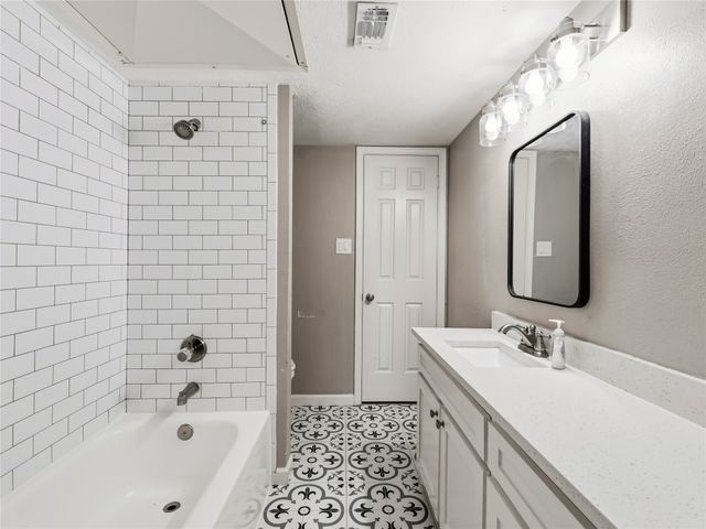 2905 Courtland Drive, Dallas, TX 75287