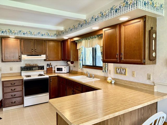 3629 Monroe STREET, Two Rivers, WI 54241