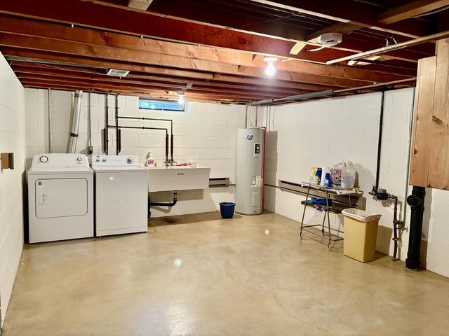 3629 Monroe STREET, Two Rivers, WI 54241