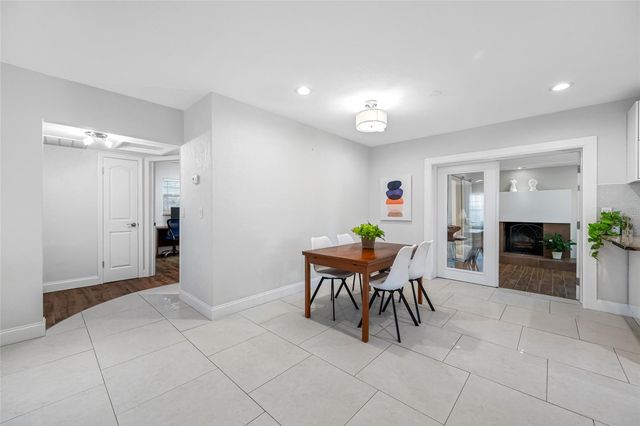 2212 NE COACHMAN ROAD, Clearwater, FL 33765